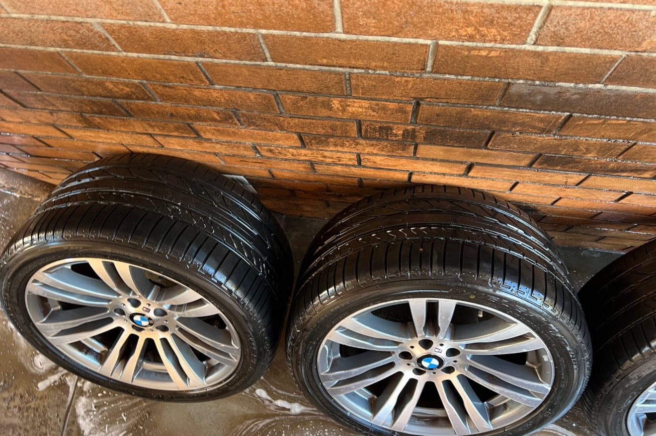 BMW X5 20” Staggered Alloy Wheels with Good Tyres