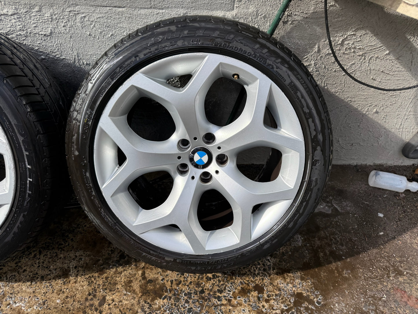 BMW X5 X6 20” Staggered Alloy Wheels with Excellent Tyres