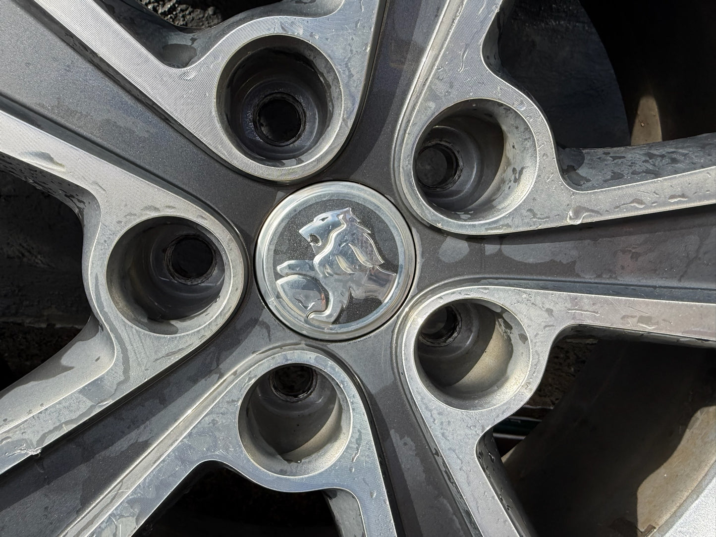 Holden Captiva 19” Alloy Wheels with Good Michellin Tyres