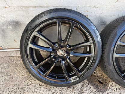 Holden Commodore VF SSV 19” Alloy Wheels with Excellent Tyres
