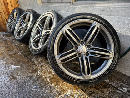 Audi Q7 21” Alloy Wheels with Good Tyres