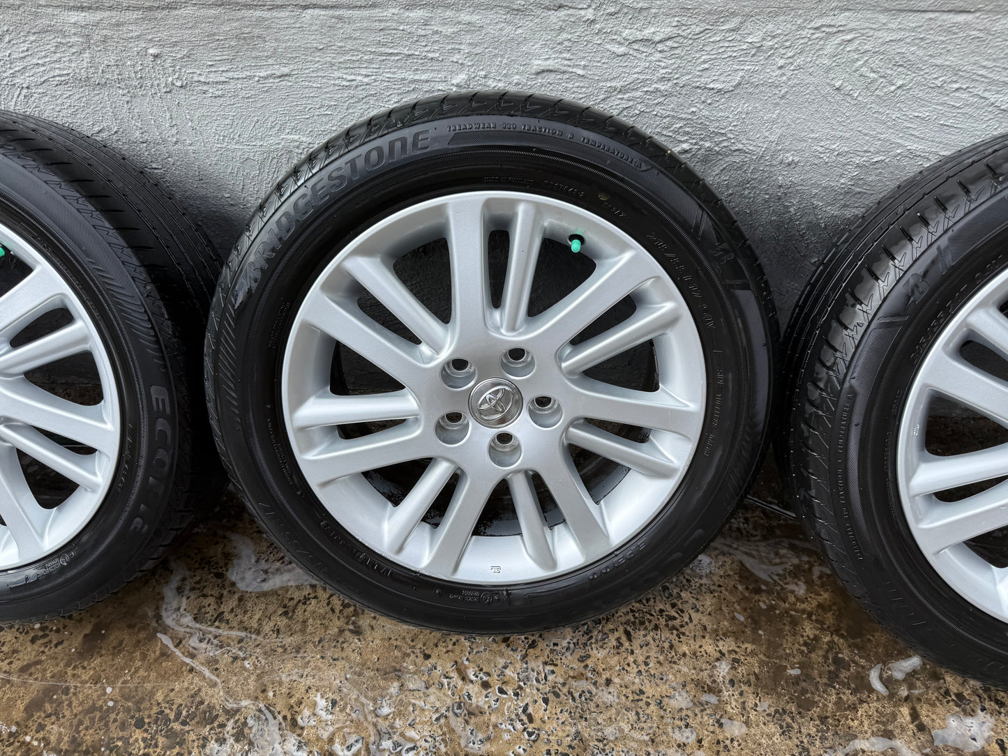 Toyota Aurion 17” Alloy Wheels with Good Tyres