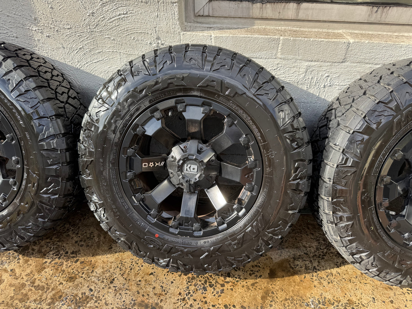 King Off Road Black Alloy Wheels with Maxxis Razr A/T Tyres