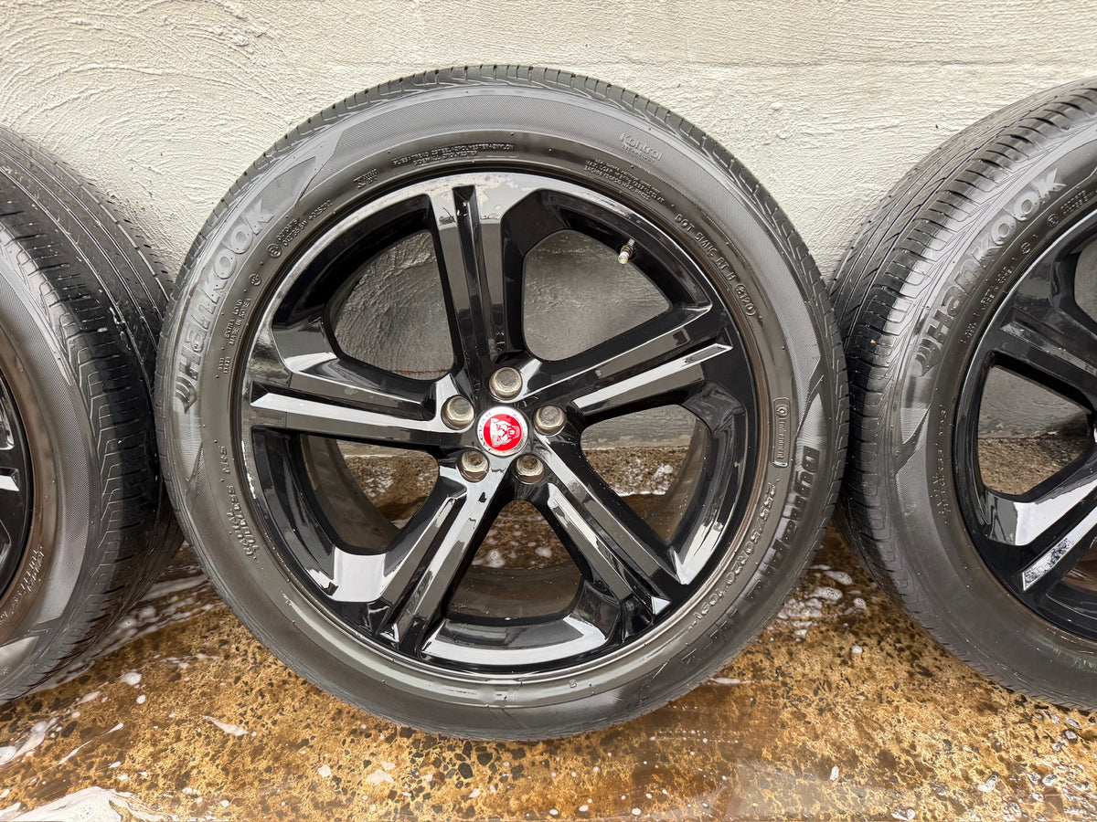 Jaguar F-Pace 20” Alloy Wheels with Good Tyres