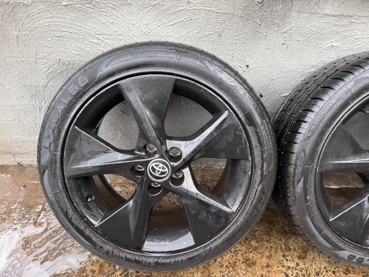 Toyota Camry 18” Alloy Wheels with Very Good Tyres