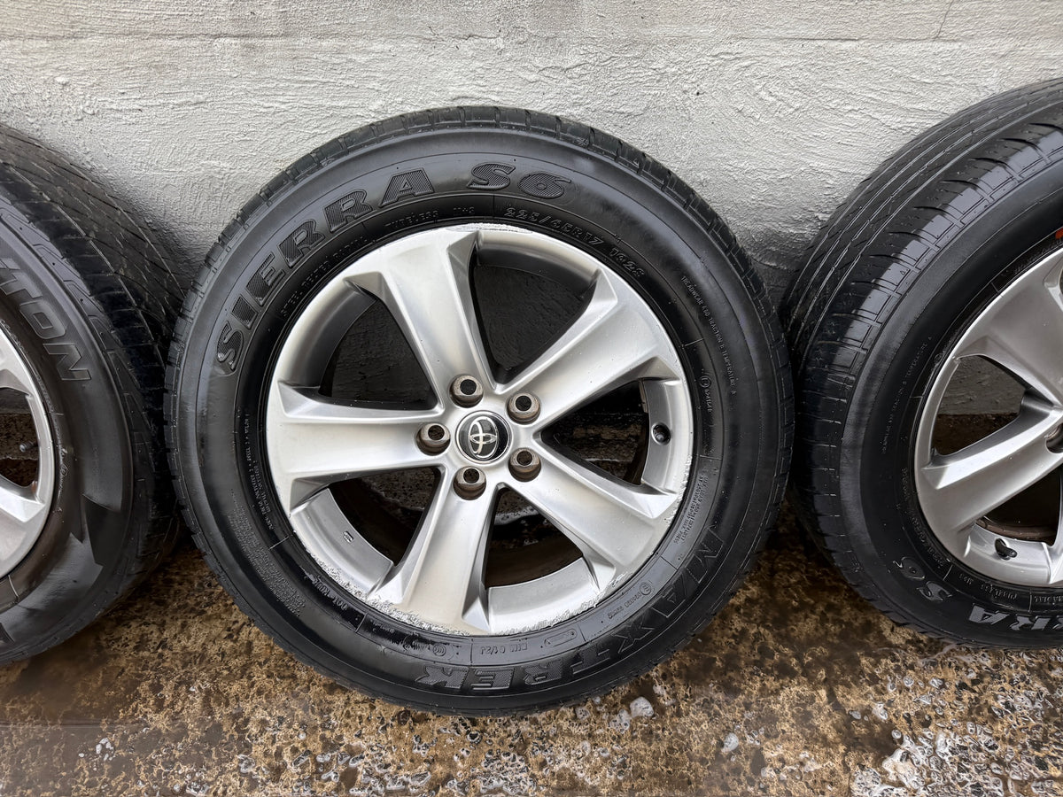 Toyota RAV4 17” Alloy Wheels with Good Tyres