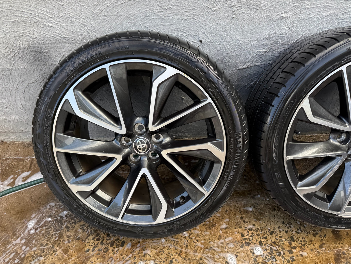 Toyota Corolla 18” Alloy Wheels with Tyres