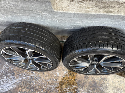 Toyota Corolla 18” Alloy Wheels with Tyres