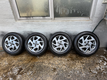 Kia Picanto 14” Alloy Wheels with Excellent Tyres