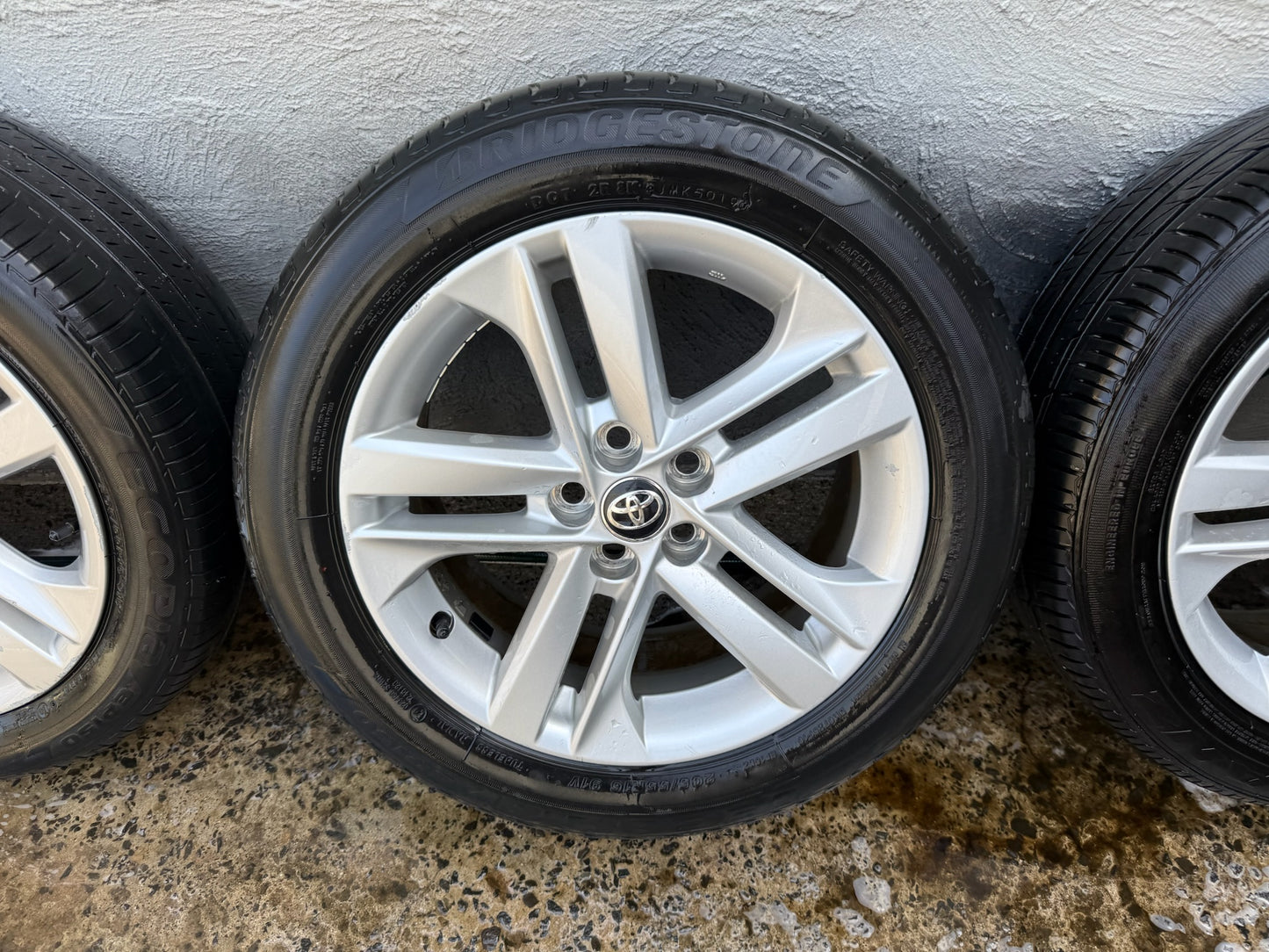 Toyota Corolla 16” Alloy Wheels with Good Tyres
