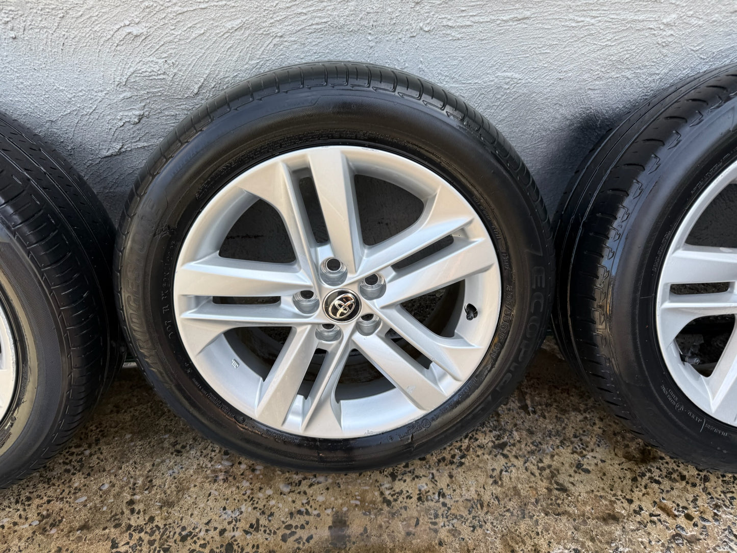 Toyota Corolla 16” Alloy Wheels with Good Tyres