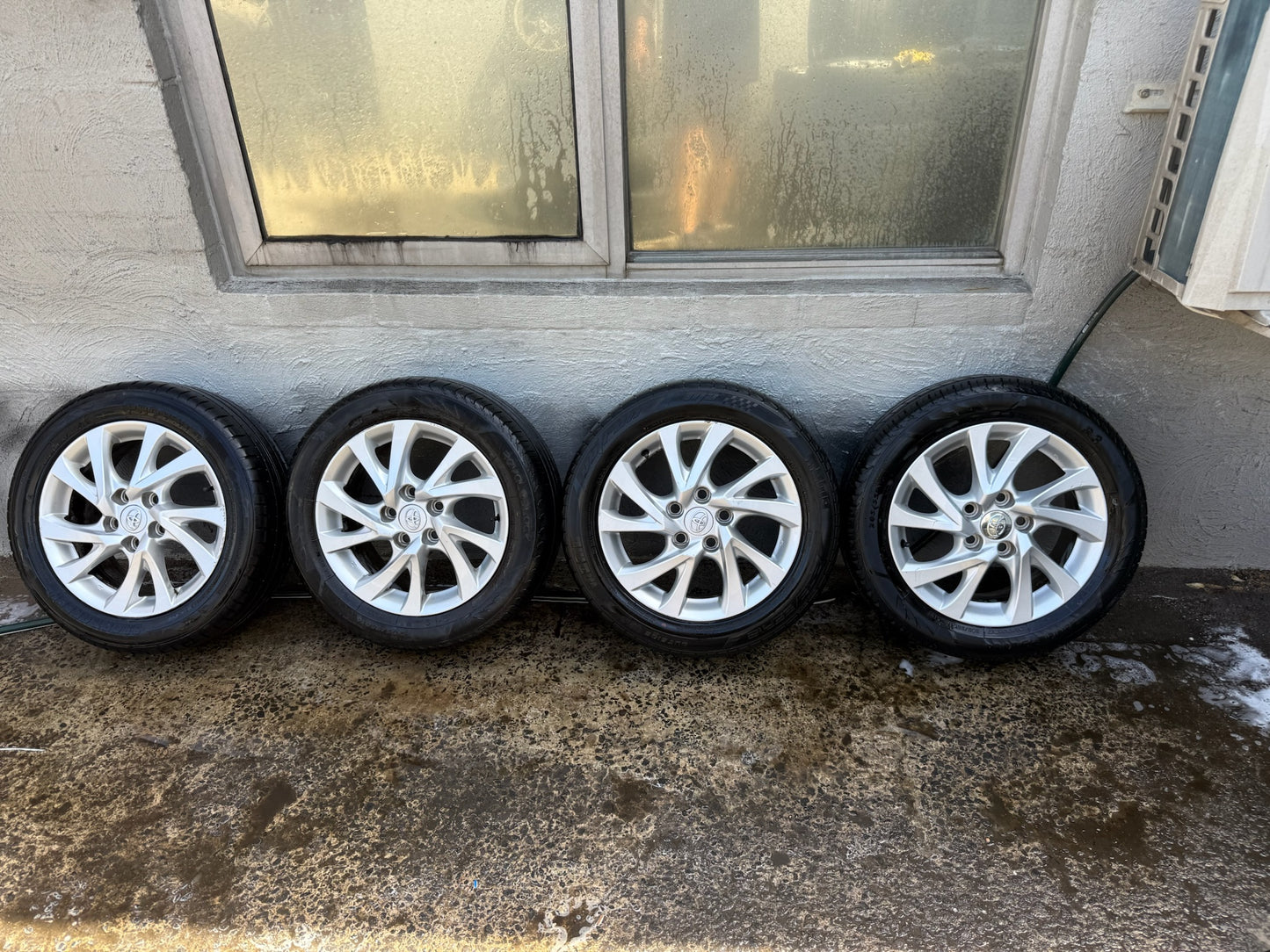 Toyota Corolla 16” Alloy Wheels with Good Tyres.