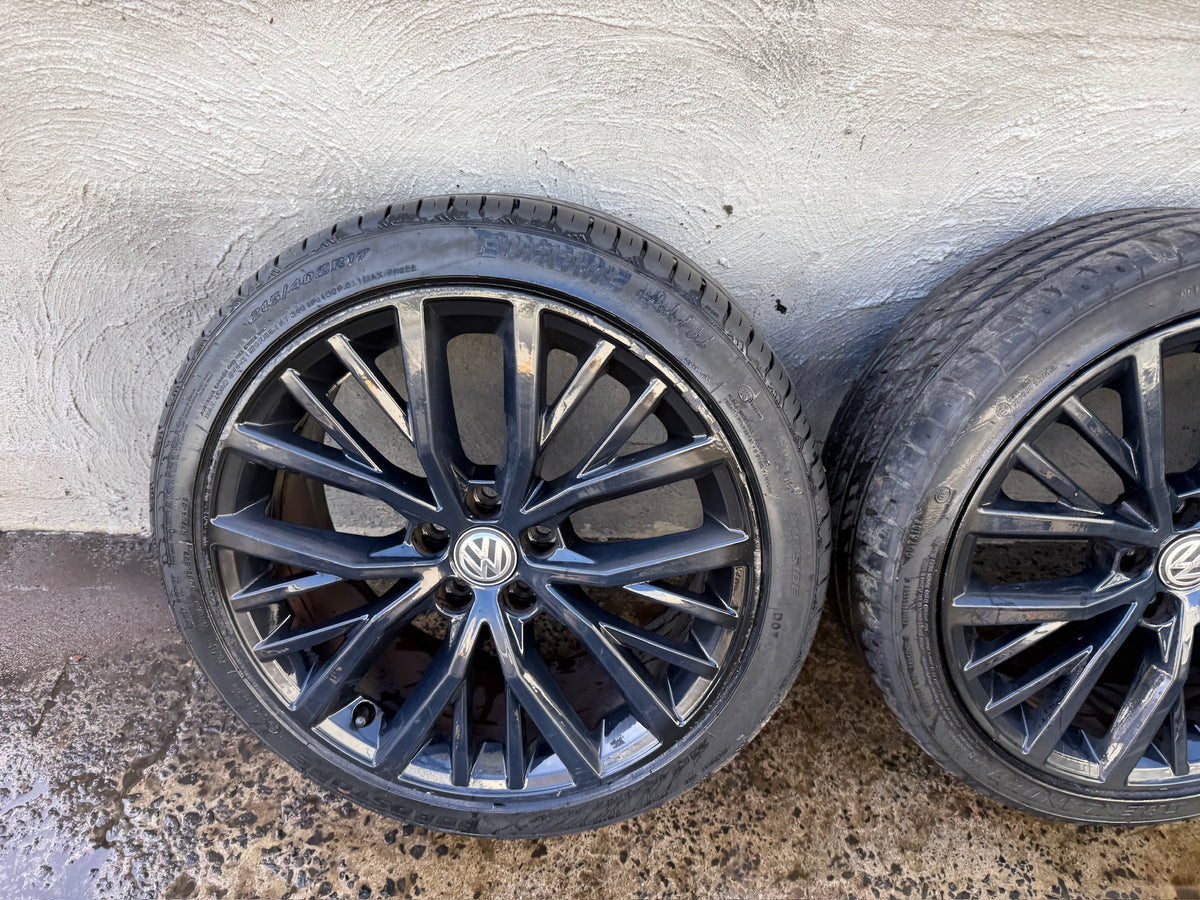 Volkswagen Polo 17” Alloy Wheels with Good Tyres